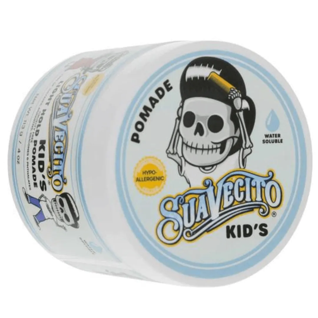 Okrągłe opakowanie pomady Suavecito Kid’s do stylizacji włosów dzieci, o delikatnej formule i bezpiecznym składzie