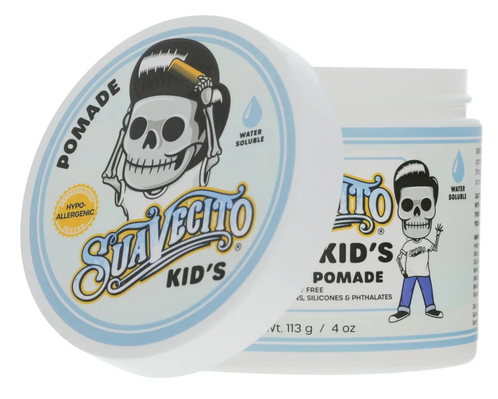 Opakowanie pomady Suavecito Kid’s przeznaczonej do stylizacji włosów dzieci, o łagodnej formule i bezpiecznym składzie